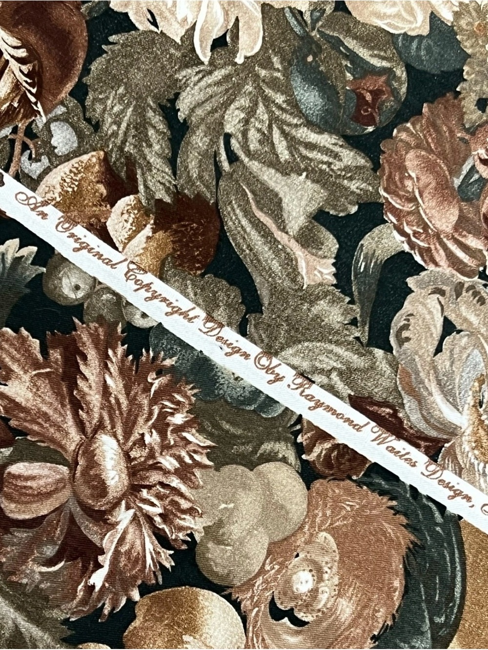 Raymond Waites OLD MASTER Fabric 4.75 Yards Old World Fruit Floral Moody Manor - Picture 8 of 10